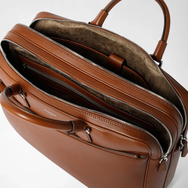 Grand Attaché-case Slim en Cuir Cachemire Tabac - Serapian